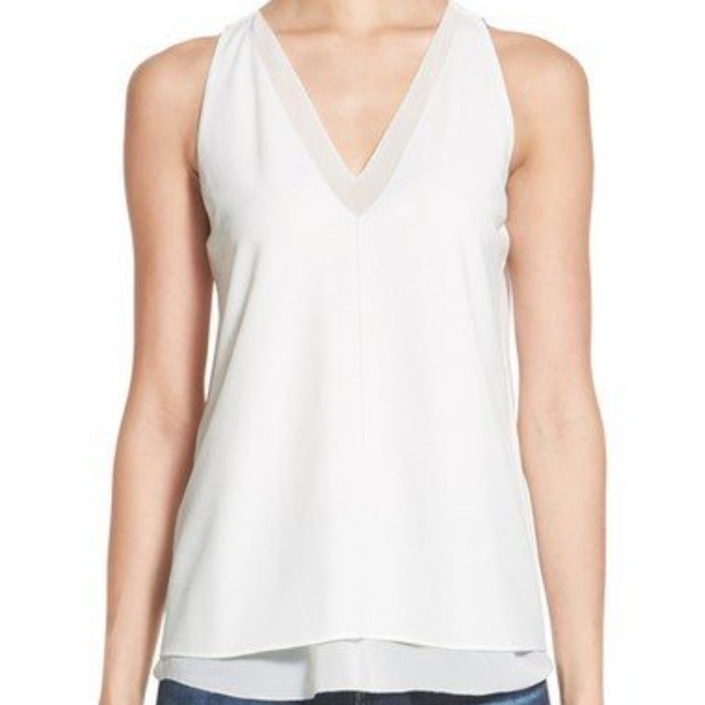 Cooper & Ella V neck underlay tank